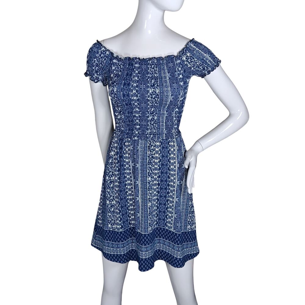 Rue 21 Summer Dress Size XS Blue & White Moroccan Print Wide Neck Ruched Bodice
